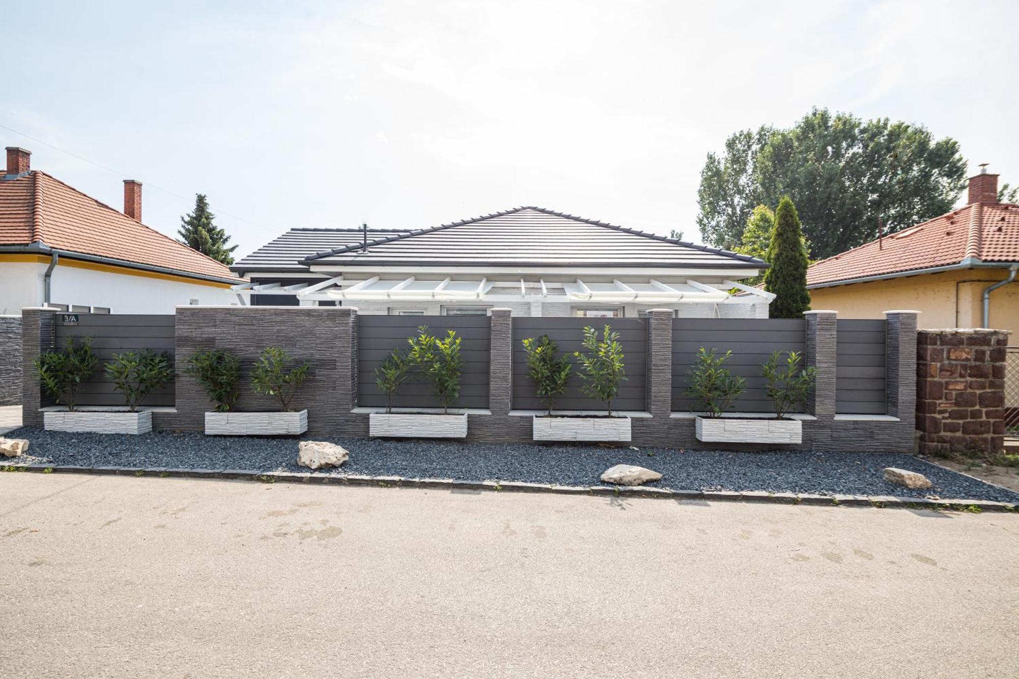 Balatonic Lemon Apartmanhaz Сиофок Екстериор снимка