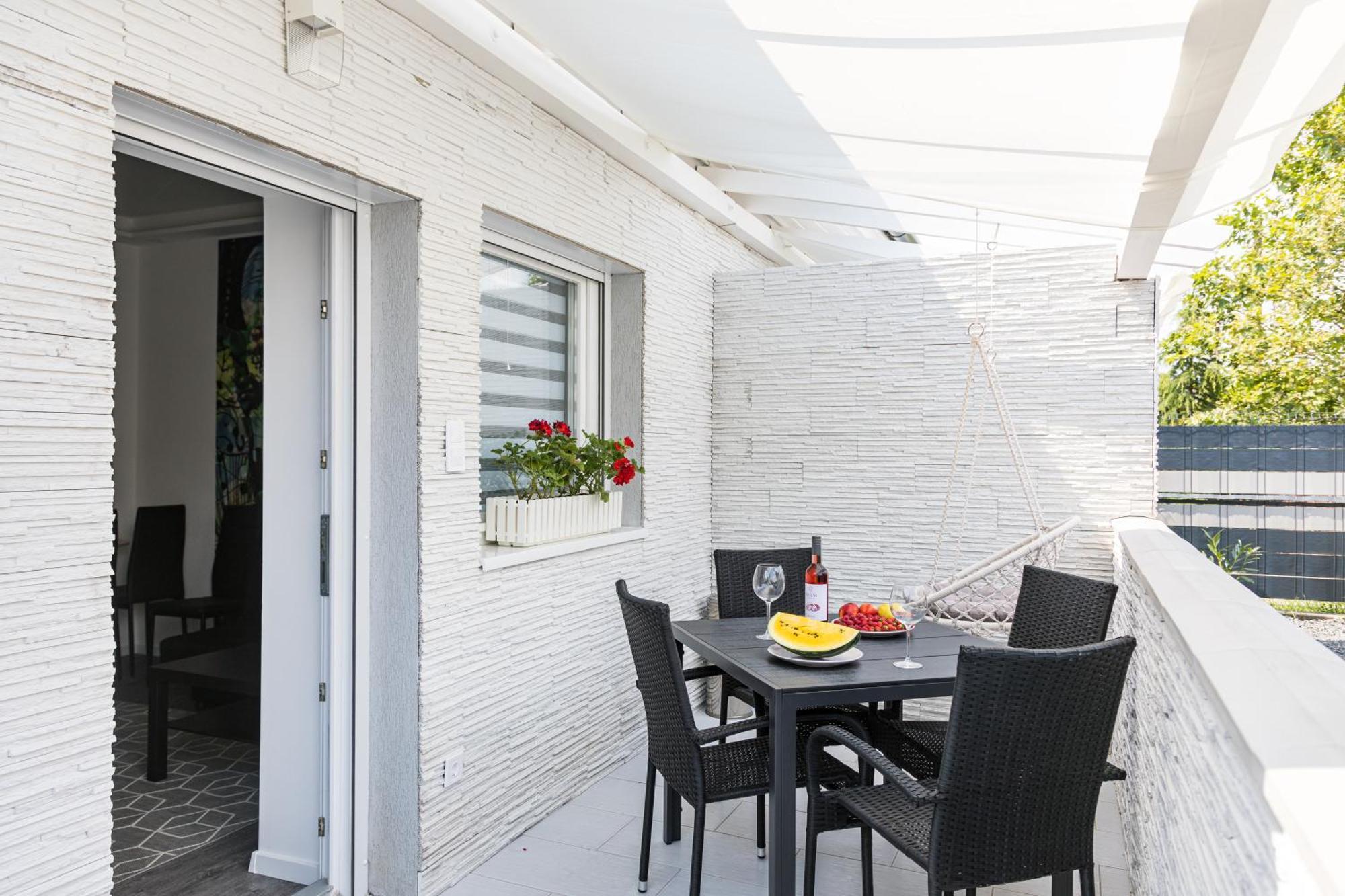 Balatonic Lemon Apartmanhaz Сиофок Екстериор снимка