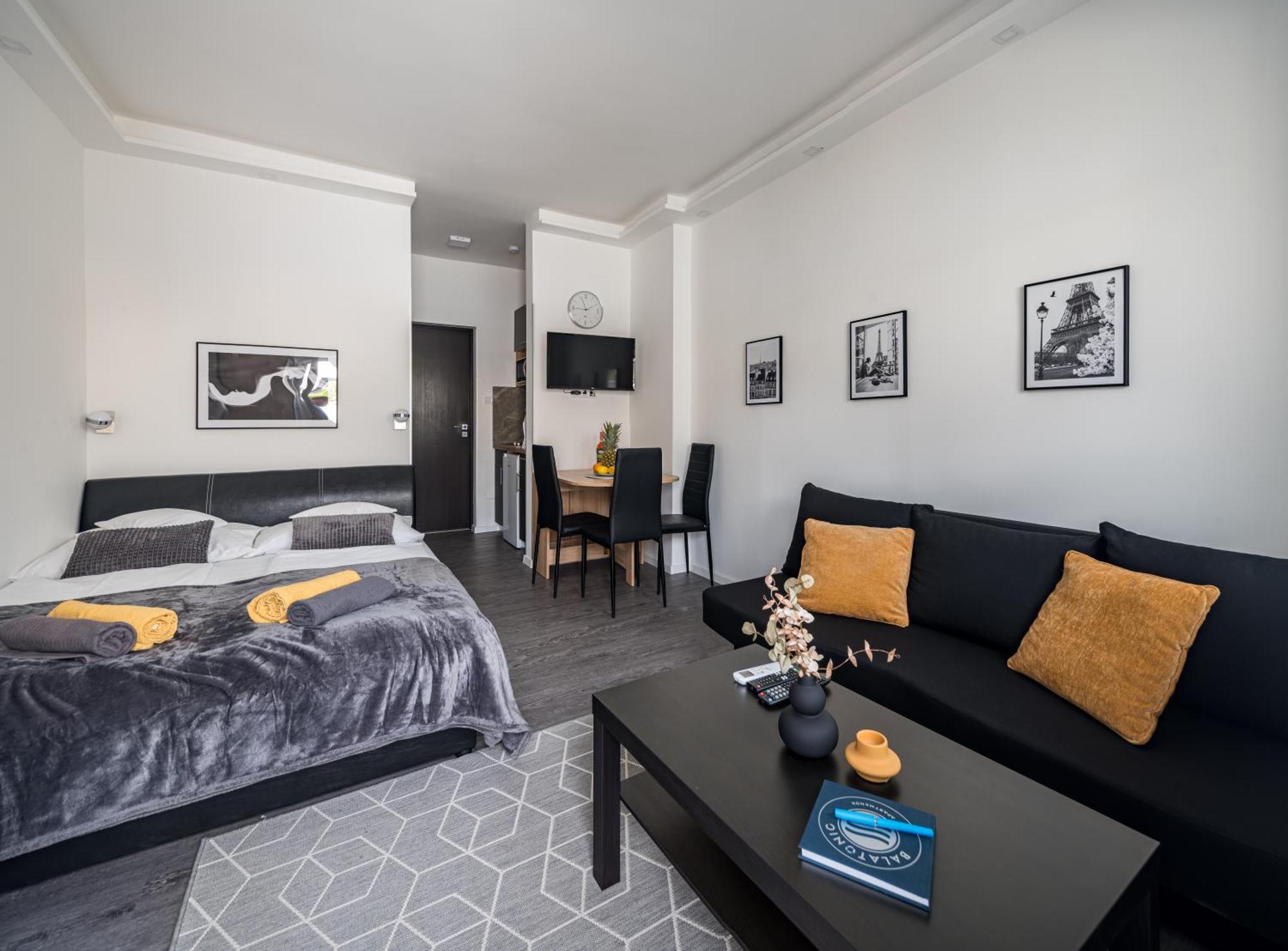 Balatonic Lemon Apartmanhaz Сиофок Екстериор снимка