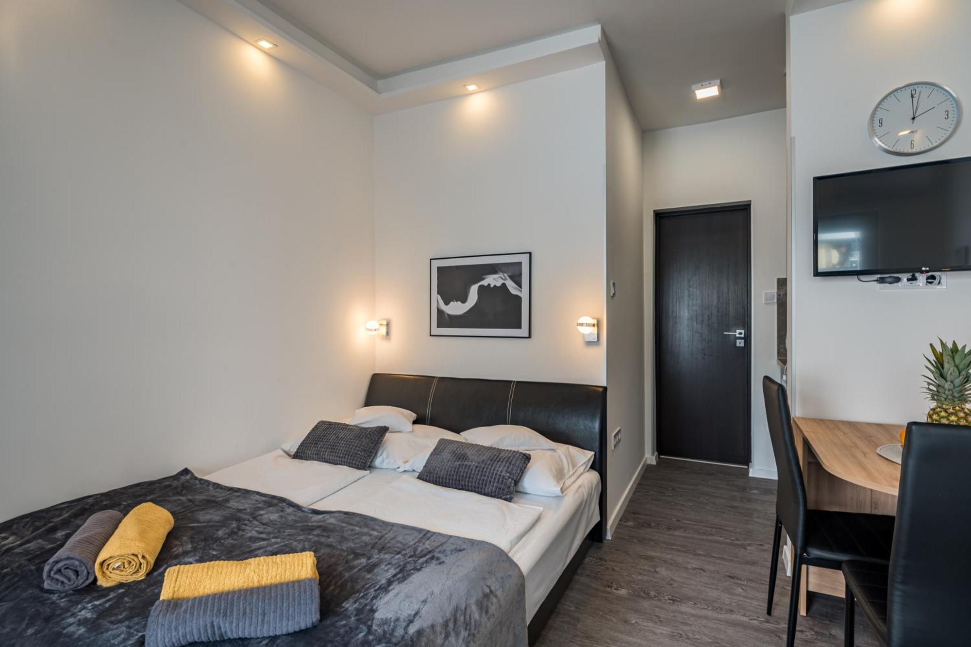 Balatonic Lemon Apartmanhaz Сиофок Екстериор снимка