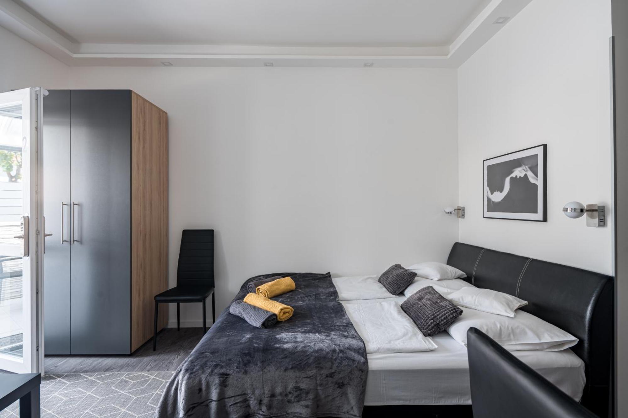 Balatonic Lemon Apartmanhaz Сиофок Екстериор снимка