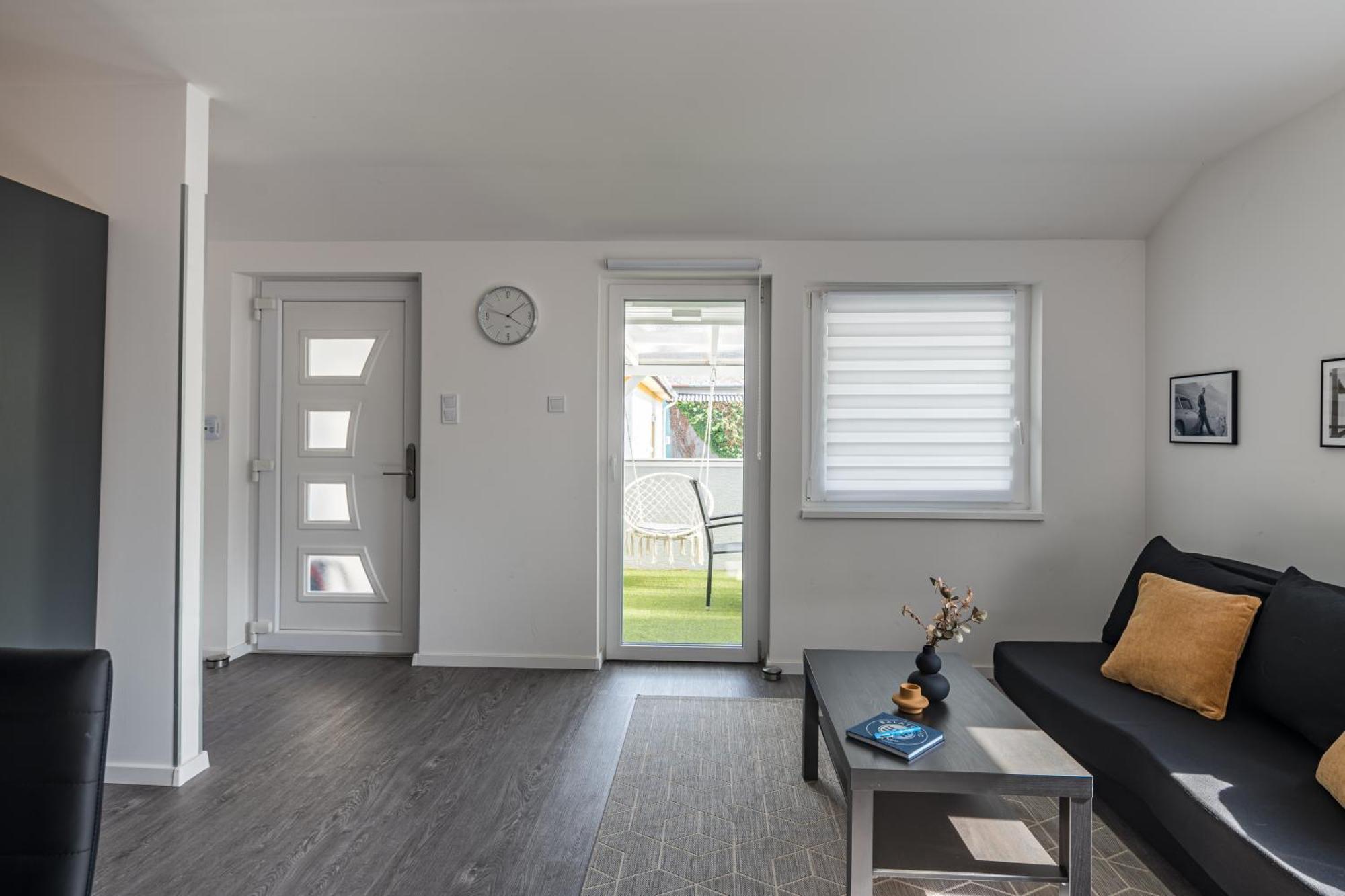 Balatonic Lemon Apartmanhaz Сиофок Екстериор снимка
