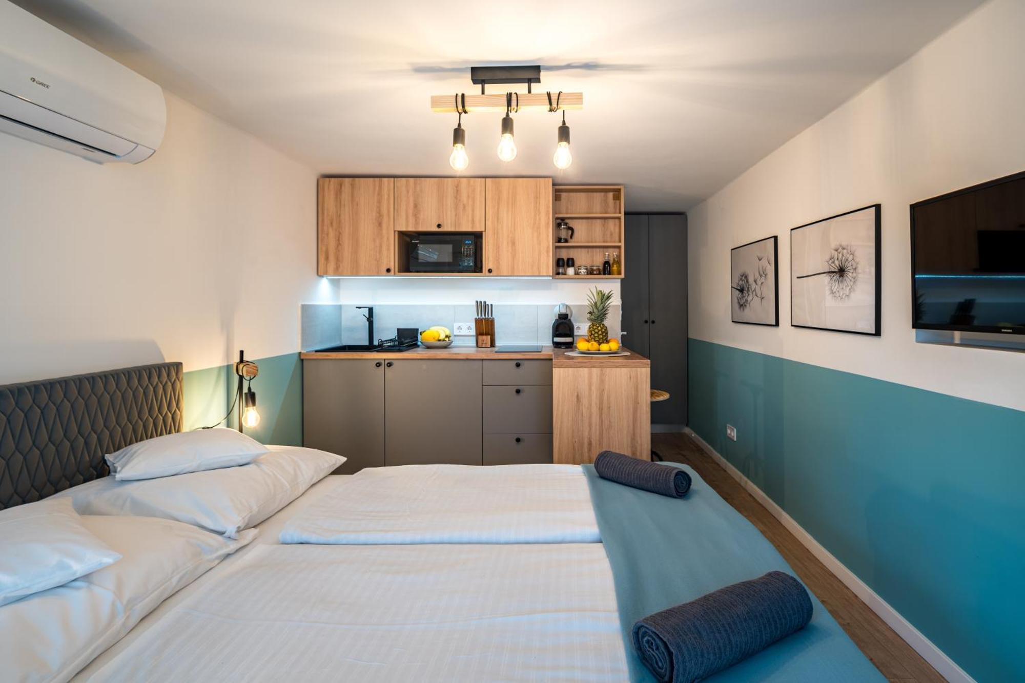 Balatonic Lemon Apartmanhaz Сиофок Екстериор снимка