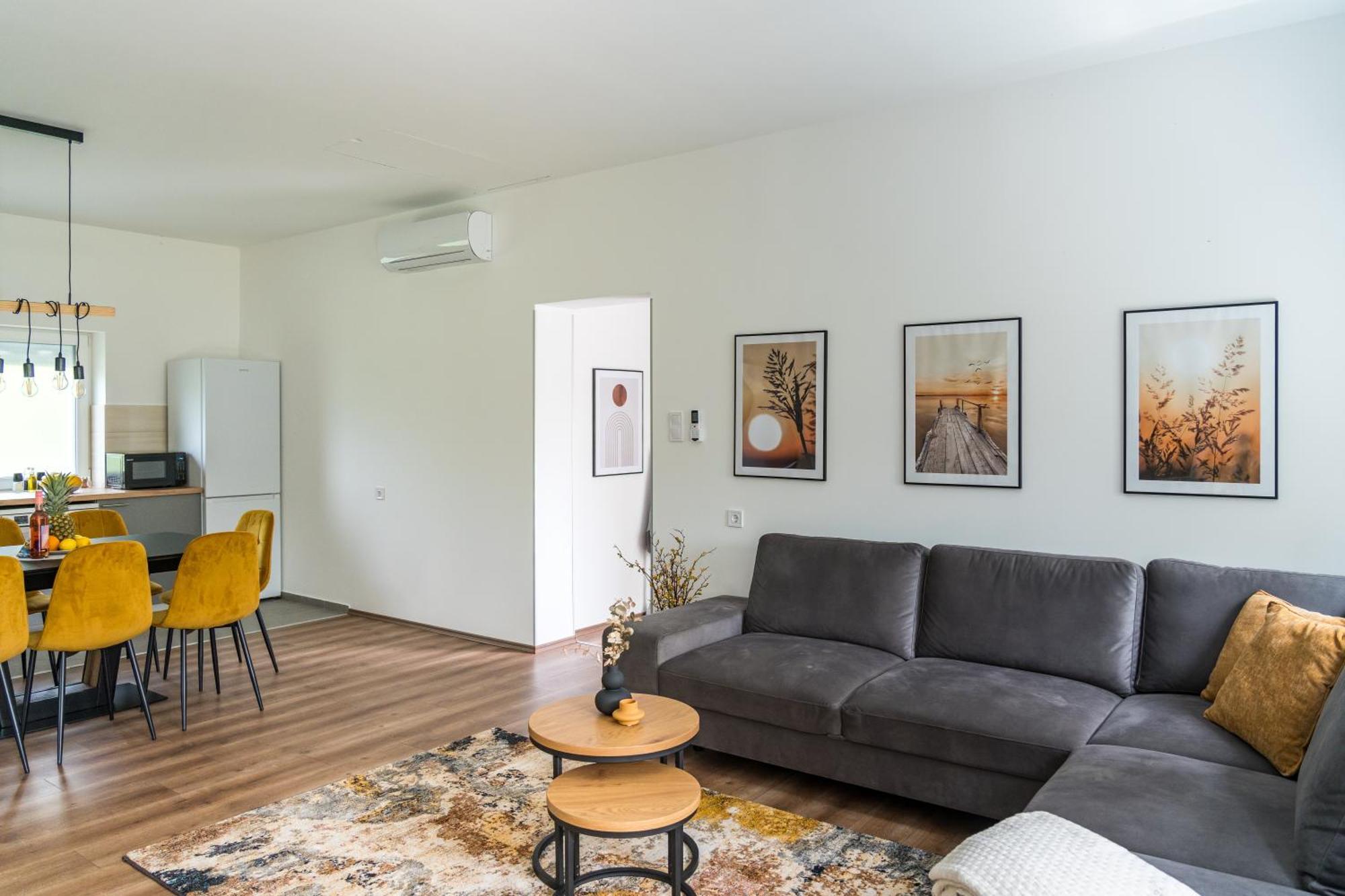 Balatonic Lemon Apartmanhaz Сиофок Екстериор снимка