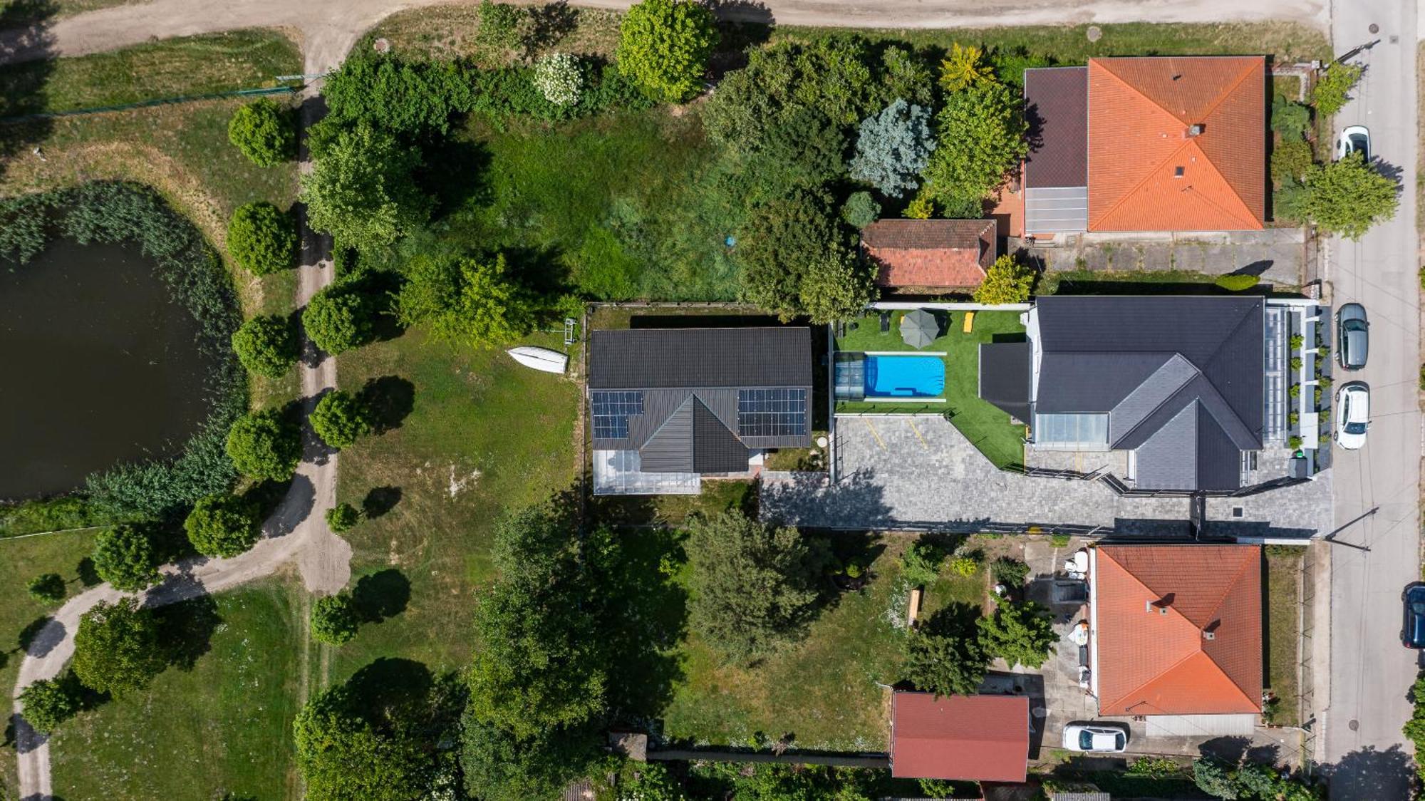 Balatonic Lemon Apartmanhaz Сиофок Екстериор снимка