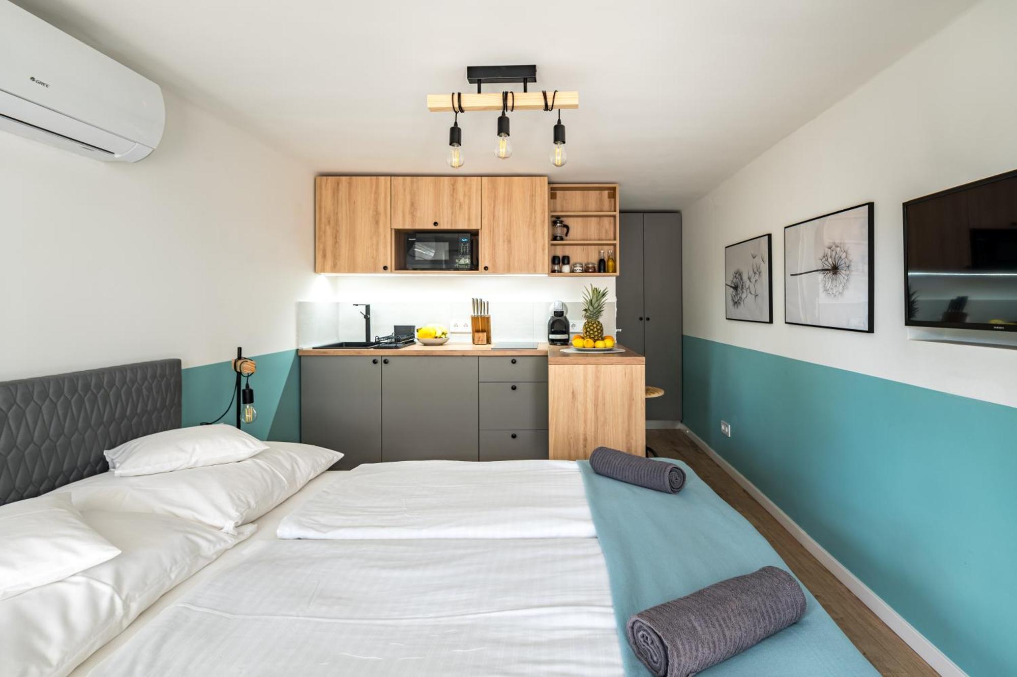 Balatonic Lemon Apartmanhaz Сиофок Екстериор снимка