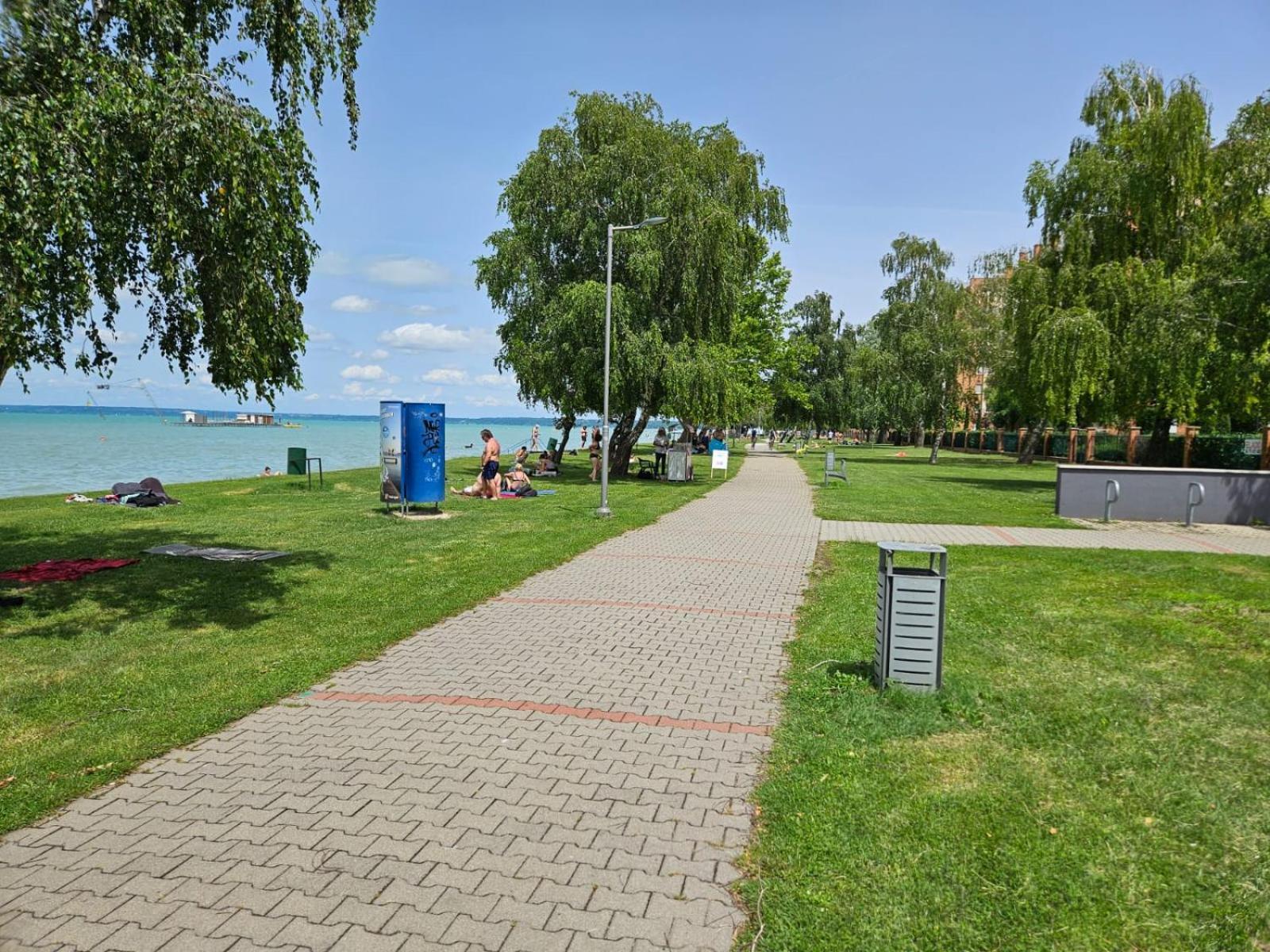 Balatonic Lemon Apartmanhaz Сиофок Екстериор снимка